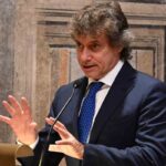 Titolo studi Alberto Angela